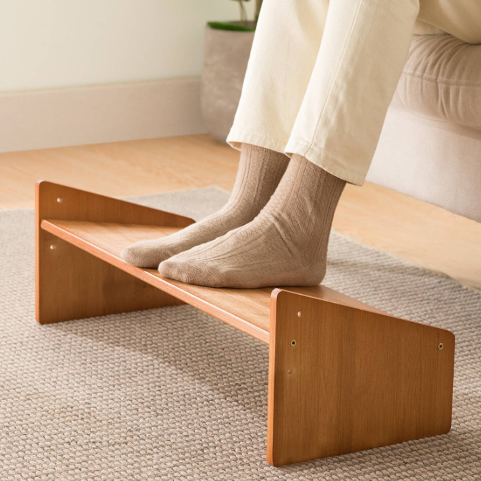 Office Furniture And Desks - Fußstütze für unter den Schreibtisch, breite
